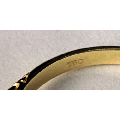 622 - An 18 carat gold five-stone ring, the graduated round white stones set with four pairs of accent sto... 