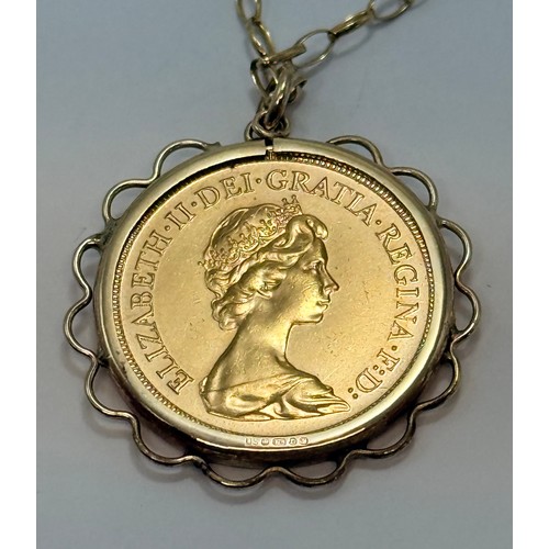  An Elizabeth II sovereign, 1982, loose-mounted to a 9 carat gold pendant mount hallmarked Birmingham... 