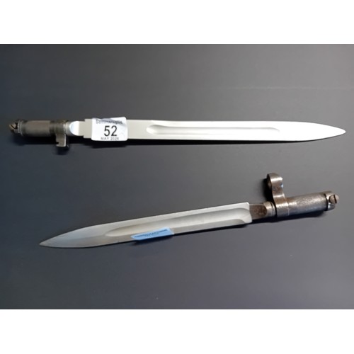 52 - Two Chinese-type flip bayonets, blade-form, taken from rifles in Rhodesia, late 1970s. (2) Larger ex... 