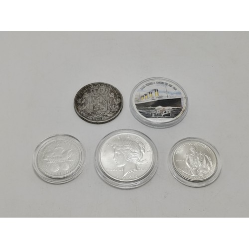 Lot 696       
