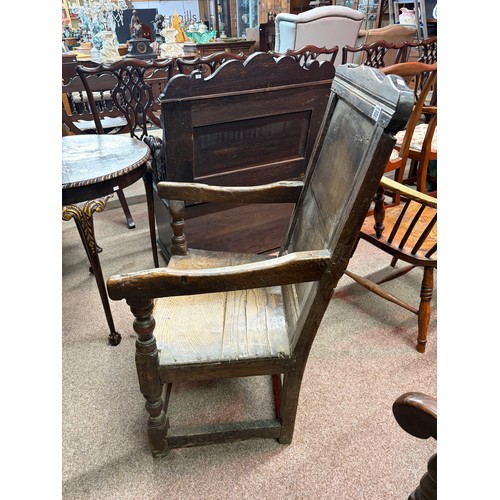 809 - A 17th century English oak Wainscot Armchair 
57cm wide x 48cm deep x 104cm high