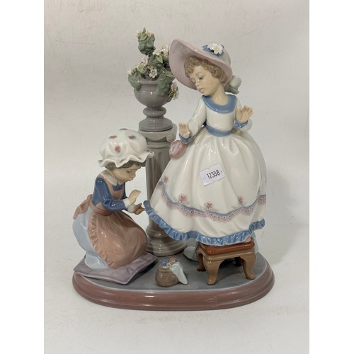185 - Two Lladro Figures.  
