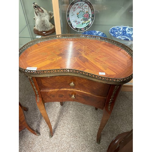 578 - A satinwood inlaid gilt mounted bedside cabinet, having two drawers, on cabriole legs, together with... 
