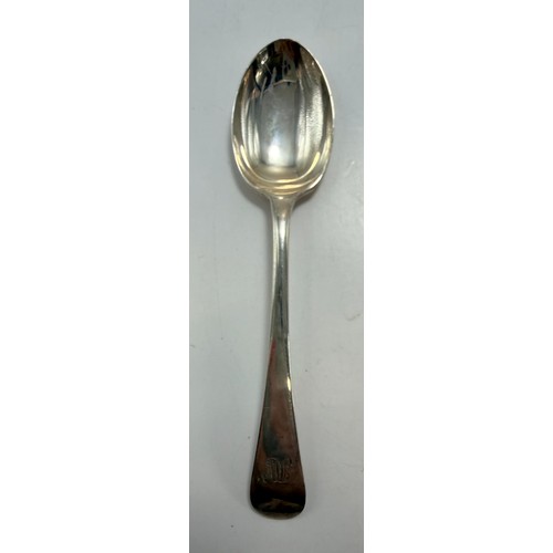 357 - A set of four George V silver teaspoons by Mappin & Webb Ltd, Sheffield 1911 and 1912, Old English p... 