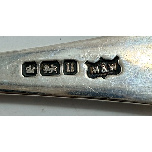357 - A set of four George V silver teaspoons by Mappin & Webb Ltd, Sheffield 1911 and 1912, Old English p... 