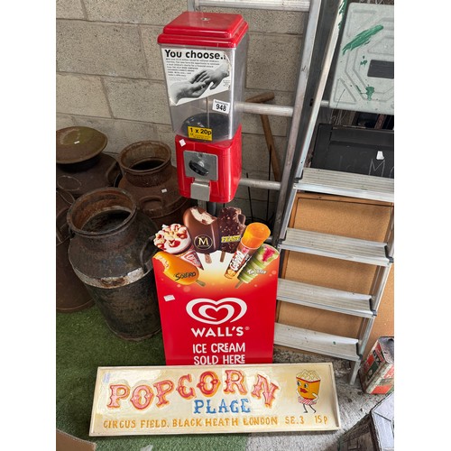 948 - Confectionary display and dispensing items comprising 'Popcorn Place' advertising board for Circus F... 