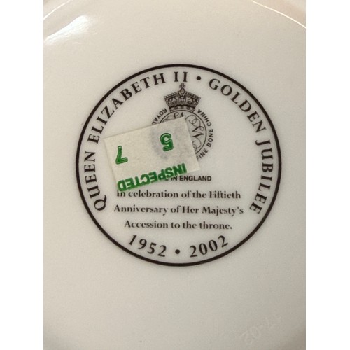 281 - Royal Worcester dish and mug in box in commemoration of Queen Elizabeth II Golden Jubilee 2002 21cm ... 