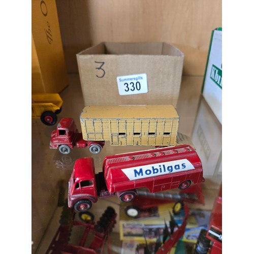 330 - A collection of five Matchbox Major toy vehicles, issued 1950s-1960s, no boxes, comprising M-1A Cate... 