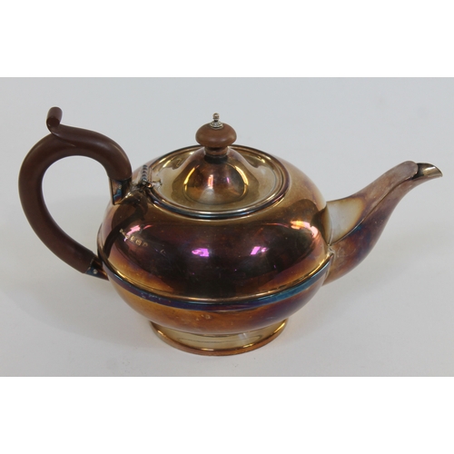 108 - A hallmarked silver teapot, wt. 15oz.