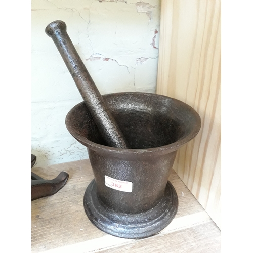 382 - Mortar & Pestle