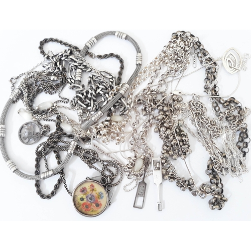 134 - A mixed lot of silver jewellery, gross weight 7oz.