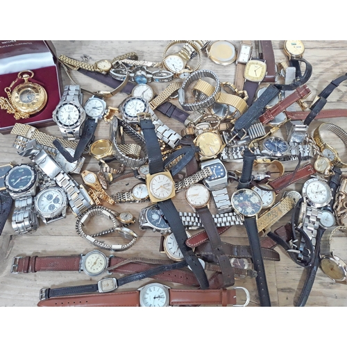 142 - A mixed lot of wristwatches.