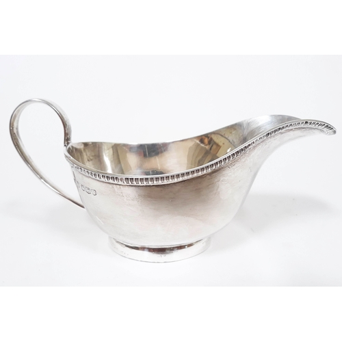 126 - A hallmarked silver sauce boat, length 16.5cm, wt. 5oz.