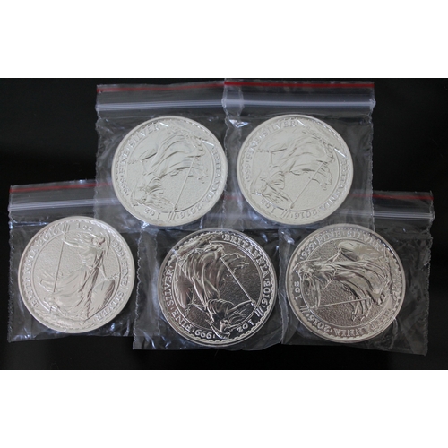 126 - A group of five 1oz .999 fine silver Britannia 2 pound coins.