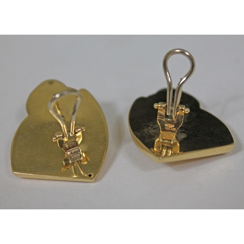 159 - A pair of Italian 18ct gold earrings by Andriolo, height 3.7cm, width 3cm, gross weight 18.1 grams, ... 