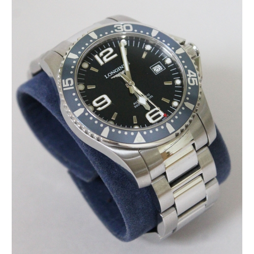 175 - A Longines Hydro Conquest Automatic stainless steel wristwatch, navy blue dial with luminous inlaid ... 