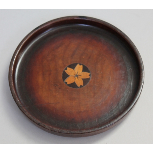 289 - A 19th Century parquetry inlaid mahogany holly and box wood coaster, diam. 16cm.