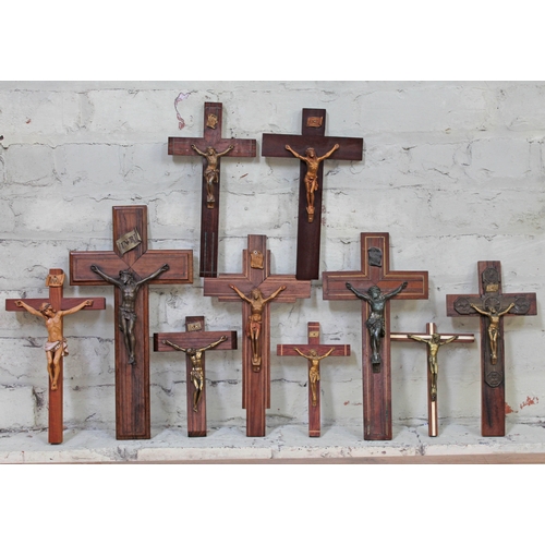 369 - A group of 10 French and Italian crucifixes.