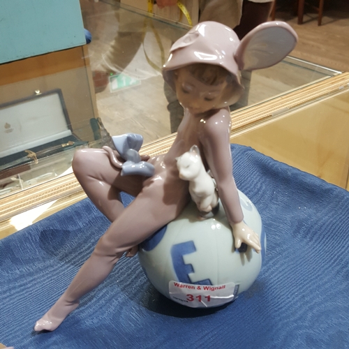 311 - A Lladro Mischievous Mouse figure no 5882, height 19cm.