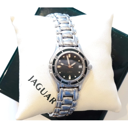 171 - A Jaguar stainless steel wristwatch, diam. 33mm, with box.