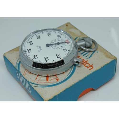 143 - A Smiths stop watch, diam. 52mm, with box.