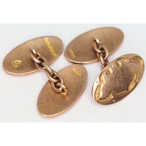 155 - A pair of hallmarked 9ct gold cufflinks, wt. 8.6g.