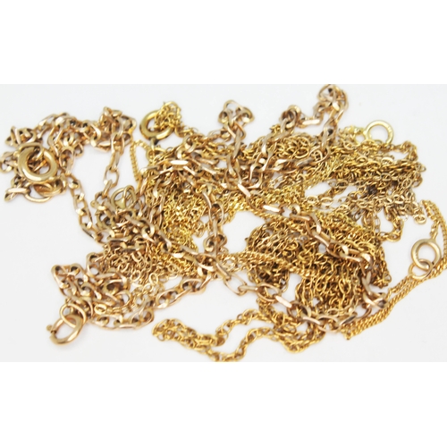 169 - A mixed lot of 9ct gold chains, various marks, wt. 10.3g.