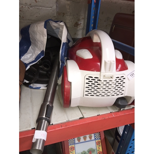 131 - A 1800W electric cylinder vac cleaner with tool - missing collar connection