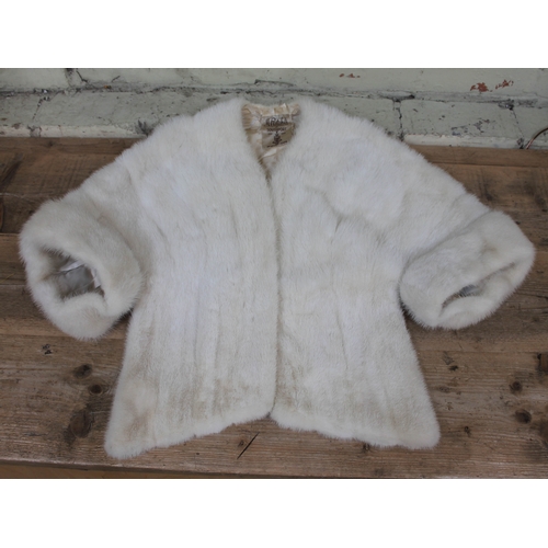 551 - A vintage blonde mink fur cape, having M. Fletcher Southport label, size 8 UK.