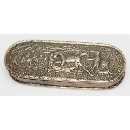 203 - A contemporary silver pill box with embossed lid marked '925 silver', length 7.3cm.