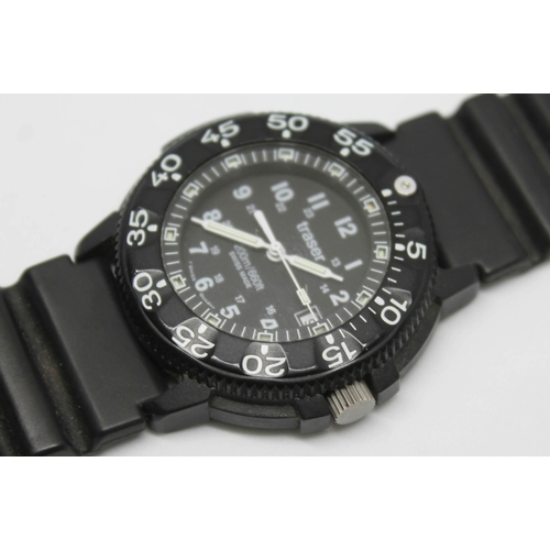 215 - A Traser H3 gents divers quartz wristwatch in black with white hands and Arabic numbers, rotating be... 