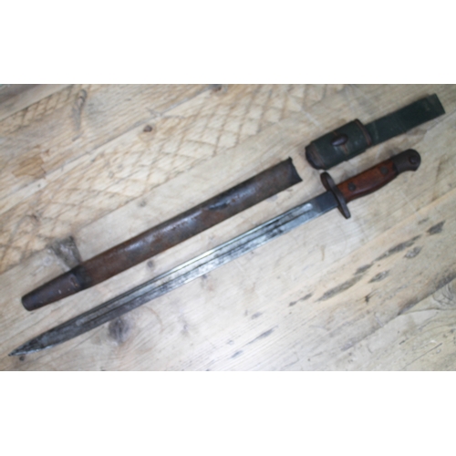 399 - A British WWI 1907 pattern Bayonet & scabbard.