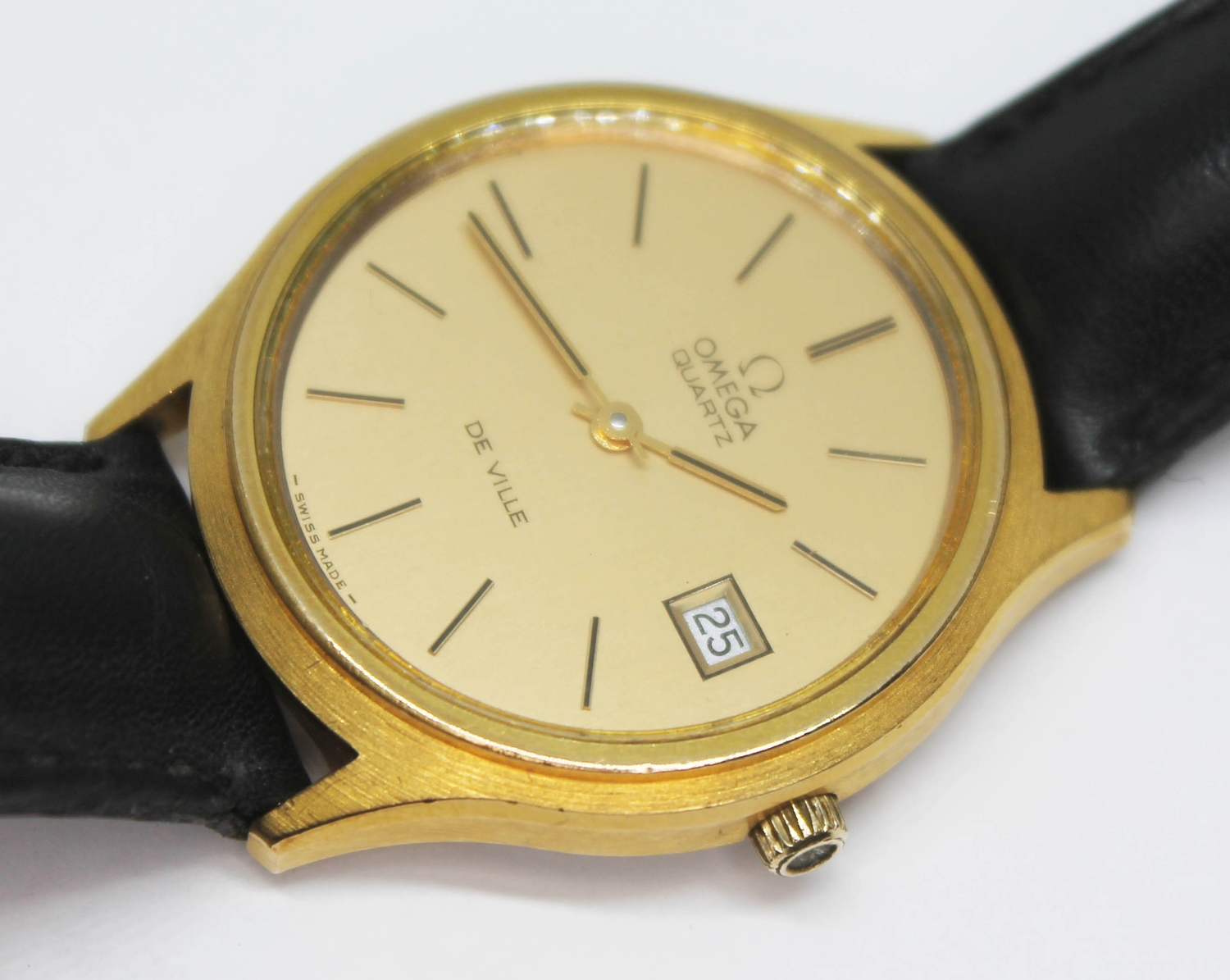 A 1977 Omega De Ville 192.0027 quartz gold plated wristwatch with