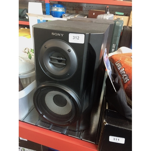 312 - A pair of Sony speakers.