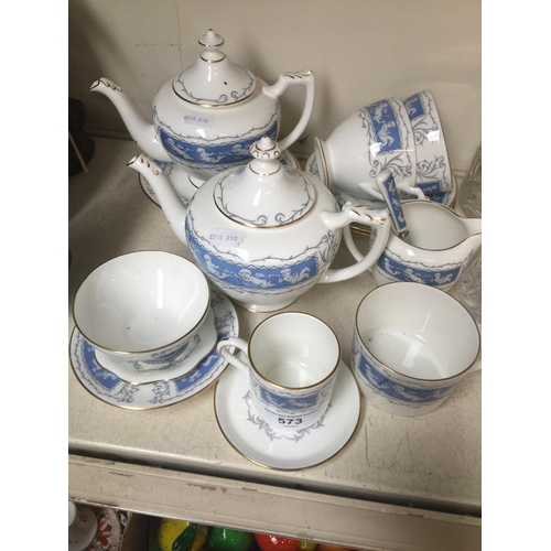 573 - A 15 piece Coalport Revelry tea set.