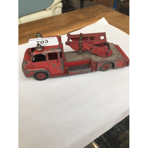 703 - Dinky Supertoys fire engine