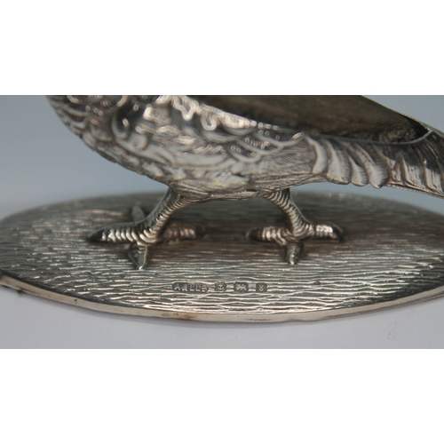 280 - An Edward VII novelty silver pin cushion formed as a pheasant, Adie & Lovekin, Birmingham 1906, leng... 