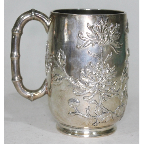 96 - A Chinese export silver tankard by Wang Hing & Co, height 13cm, wt. 14oz.