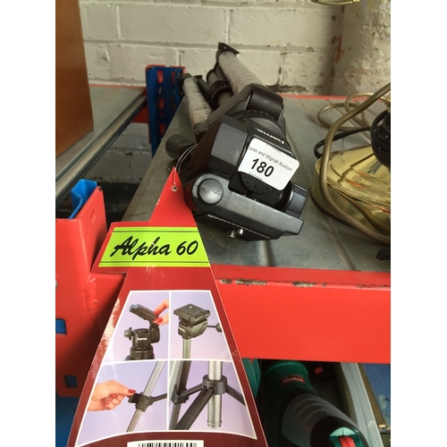 180 - Hama Alpha 60 camera tripod