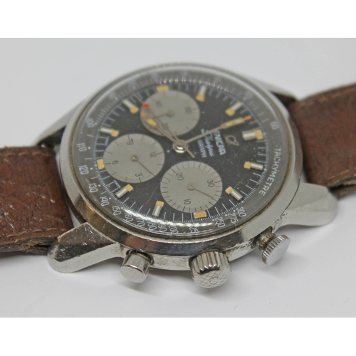 104 - A vintage stainless steel Enicar Sherpa Graph 300 'Jim Clark' chronograph wristwatch reference 072-0...