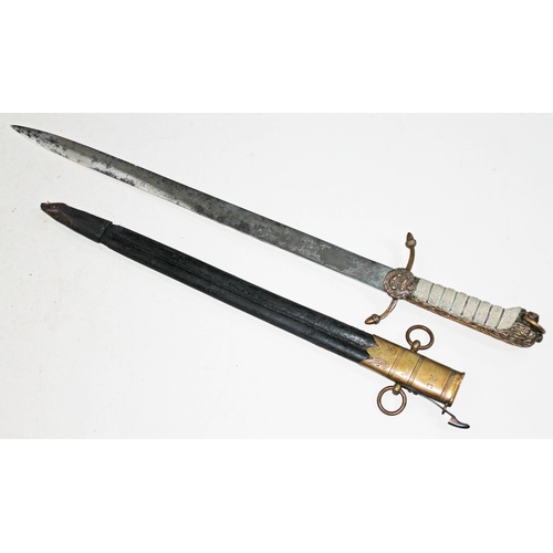 304 - An early 19th century midshipmen short sword and scabbard, with brass lion head and mane hilt, wire ... 