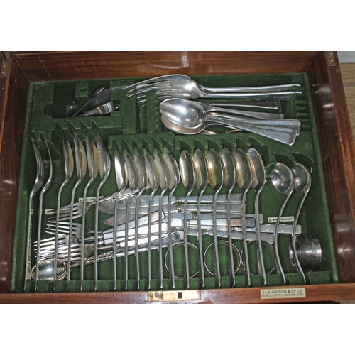 82 - An Elkington & Co canteen of silver plated cutlery and other matching and non matching plated ware f... 