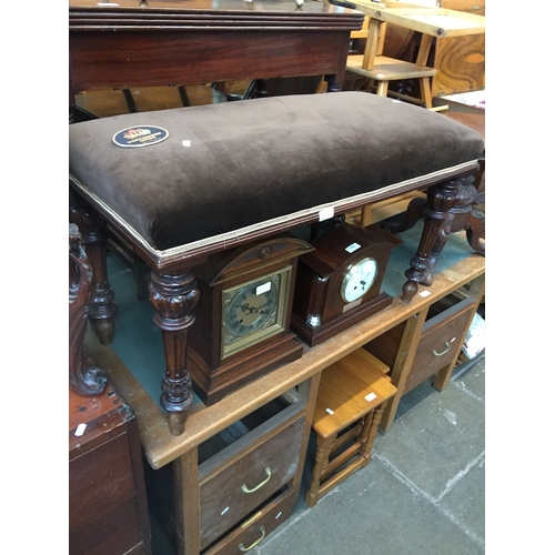 887 - A late Victorian mahogany duet piano stool with upholstered top.