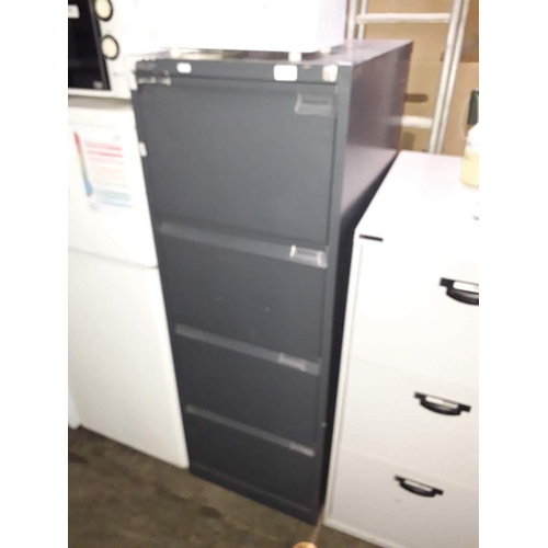 904 - A Bisley metal four drawer filing cabinet