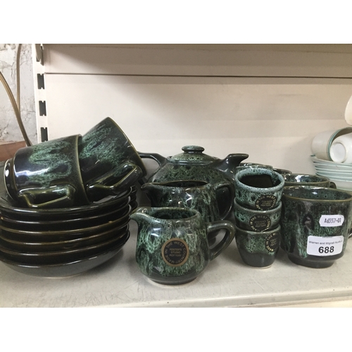 688 - Fosters Studio green pottery