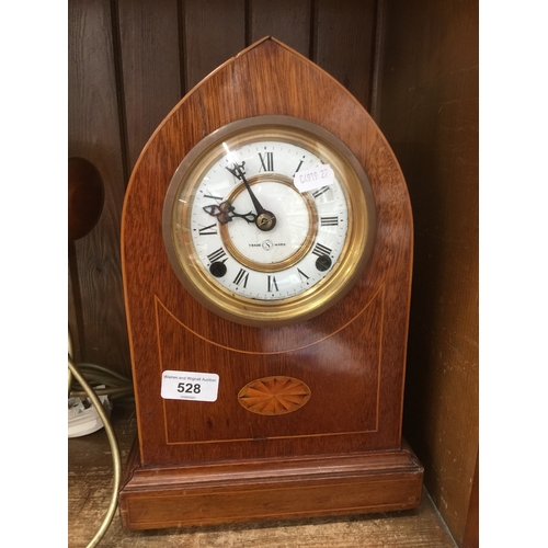 528 - An inlaid lancelot bracket clock