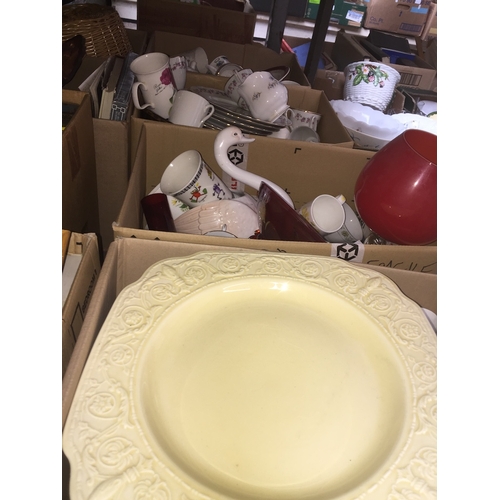 544 - Four boxes of various ceramics