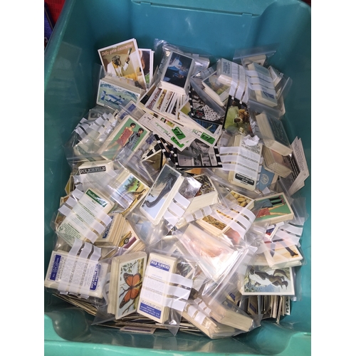 468 - A crate of tea cards