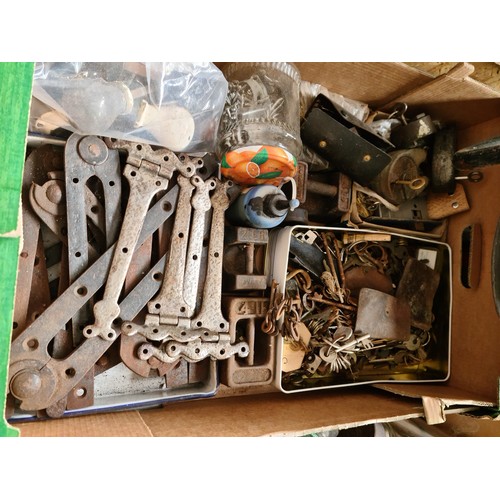 488 - 13 boxes + 4 wooden boxes + 3 metal toolboxes and multidrawer unit of misc tools and related items, ... 