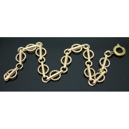 159 - A twist and bar link bracelet, length 19cm, marked '9 375', with base metal clasp, gross weight 6.12... 